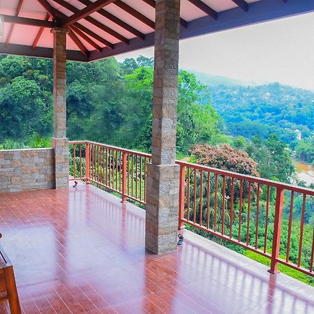Rock Edge Residence Kandy Exterior photo